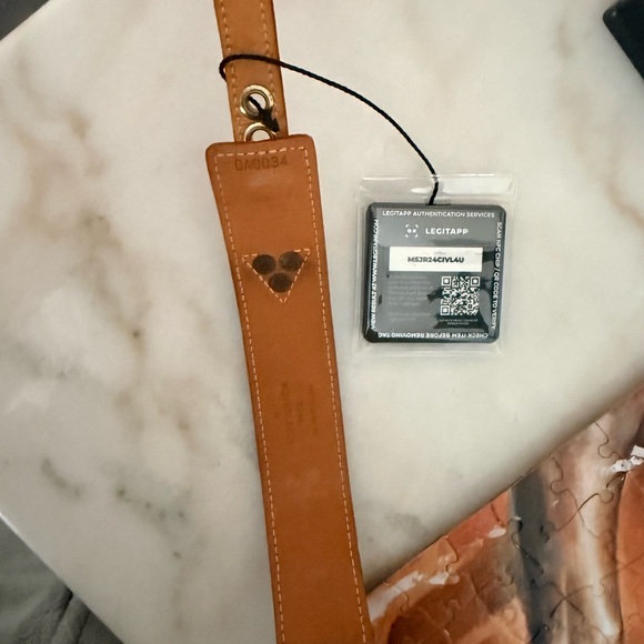 Louis Vuitton Multicolor Monogram bracelet - Picture 3 of 6